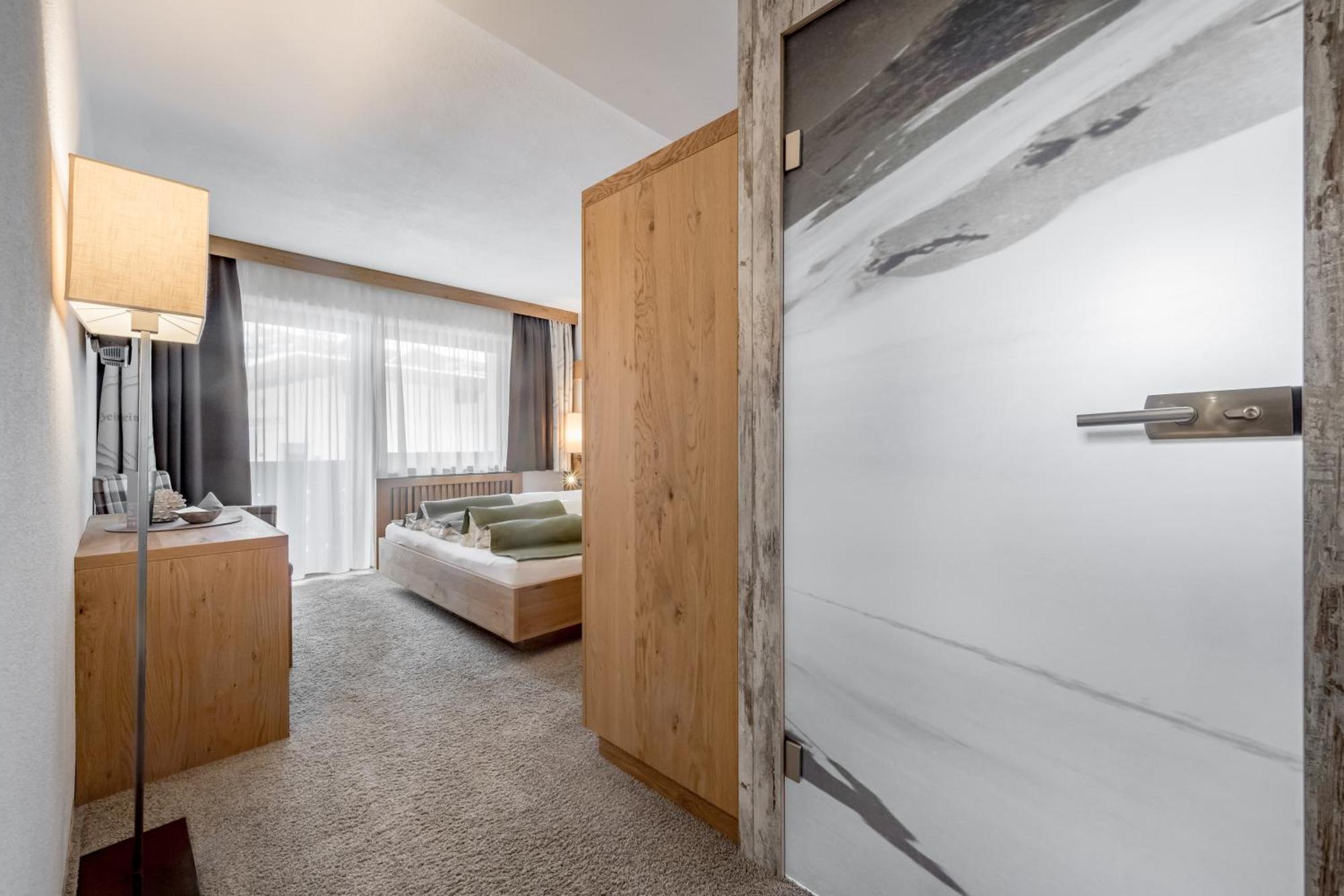 Hotel Sportpension Carinthia Sölden Kültér fotó