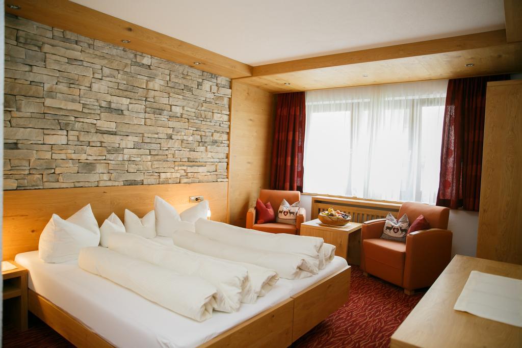 Hotel Sportpension Carinthia Sölden Kültér fotó