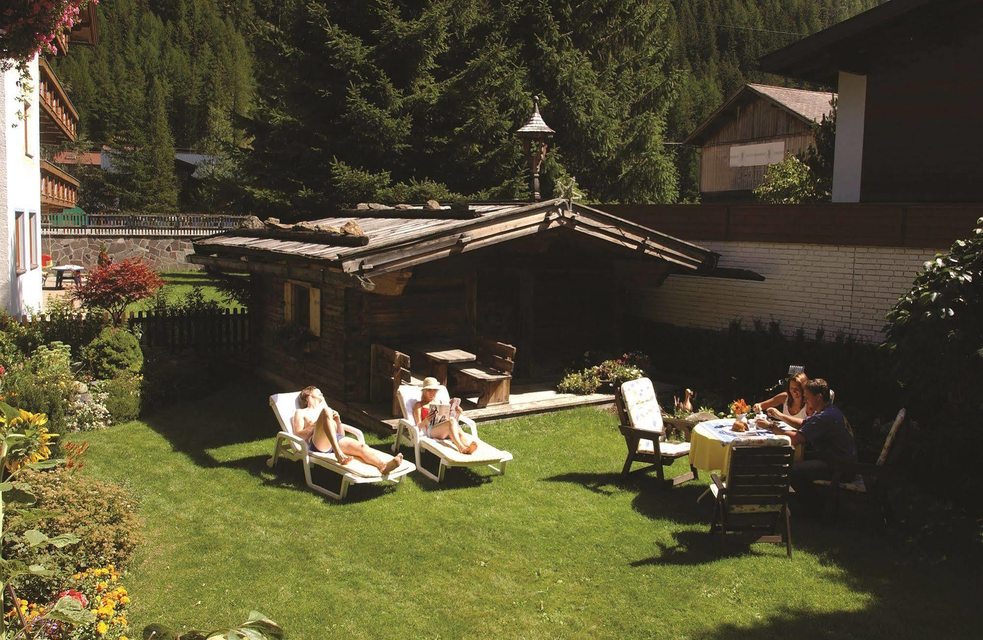 Hotel Sportpension Carinthia Sölden Kültér fotó